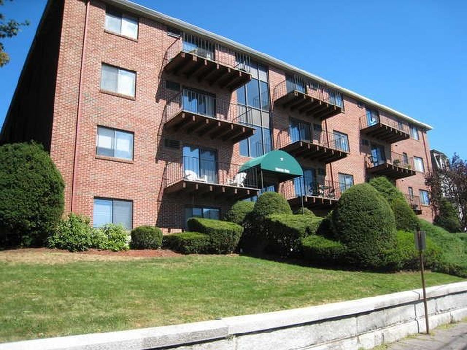 Horvath & Tremblay Tout Location of 28Unit Watertown Sq. Apartment
